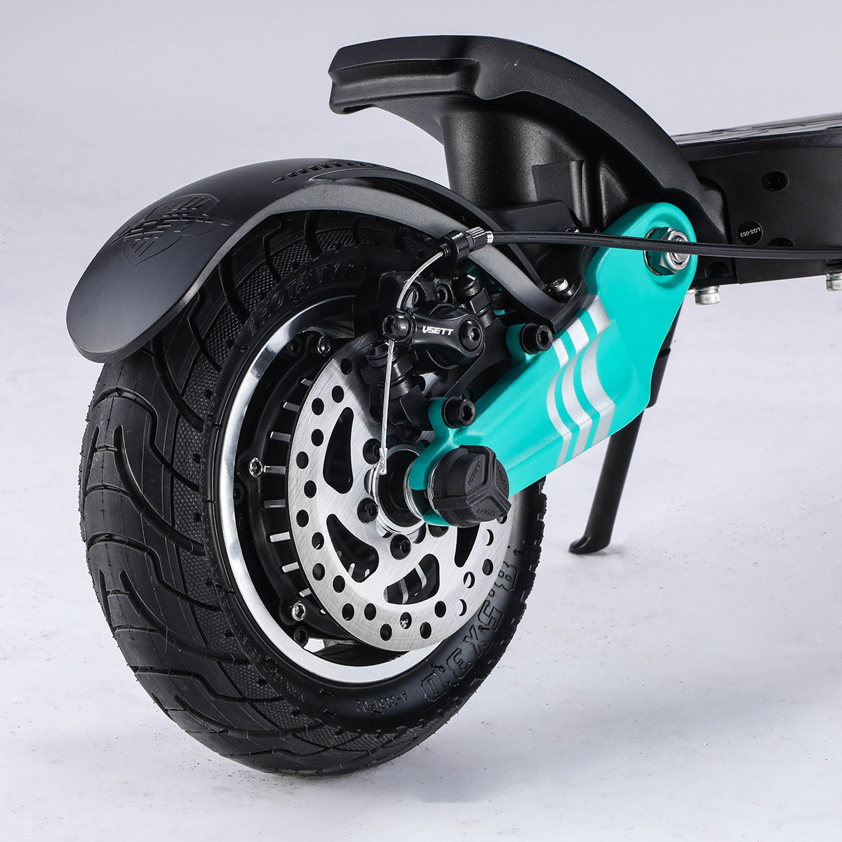 VSETT-9+-Electric-Scooter-London-2020-detail-back